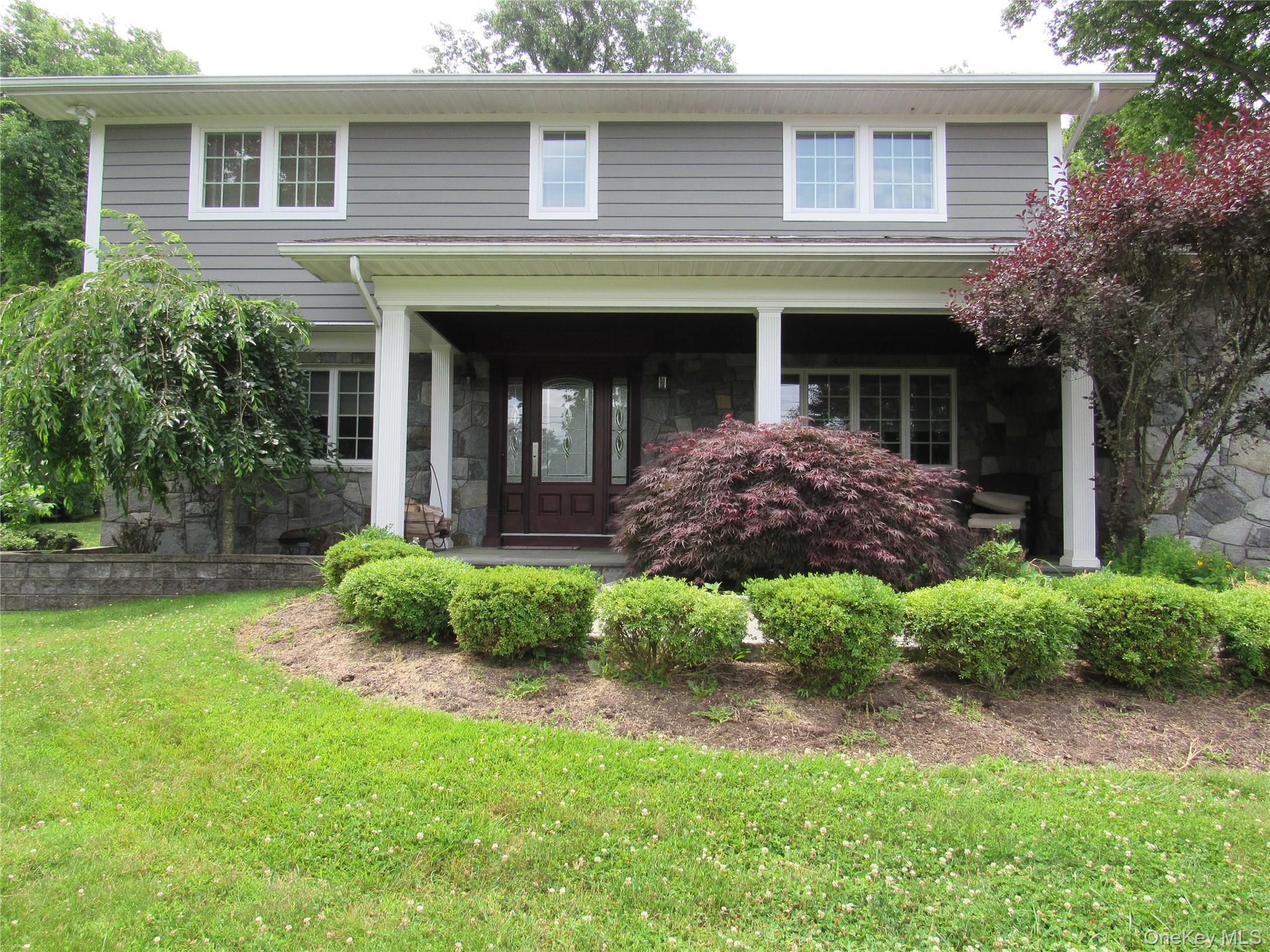 #5 photo, 10 Foxwood Lane, Thornwood , NY 10594