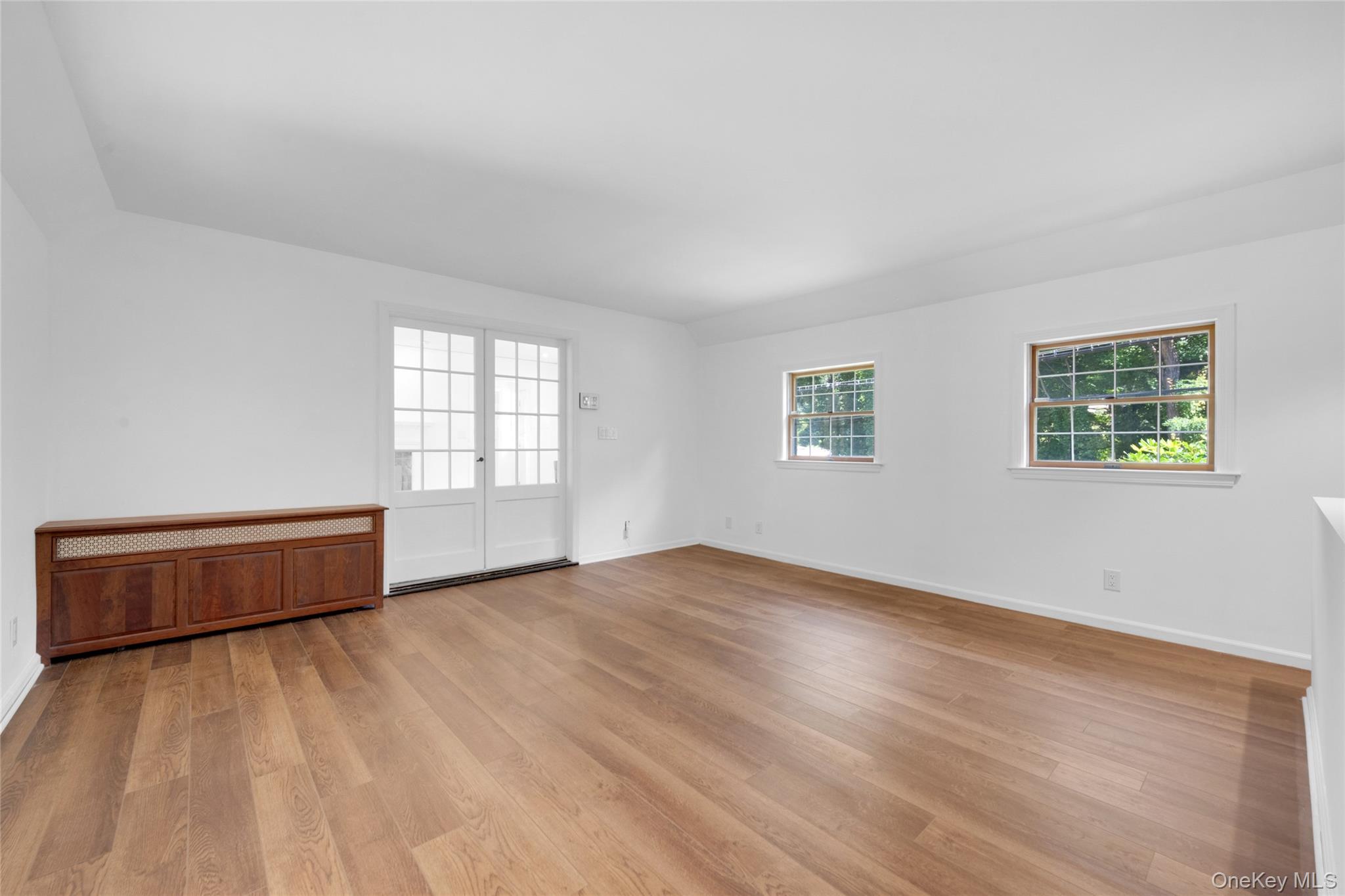 #15 photo, 355 Sprain Road, Yonkers , NY 10710