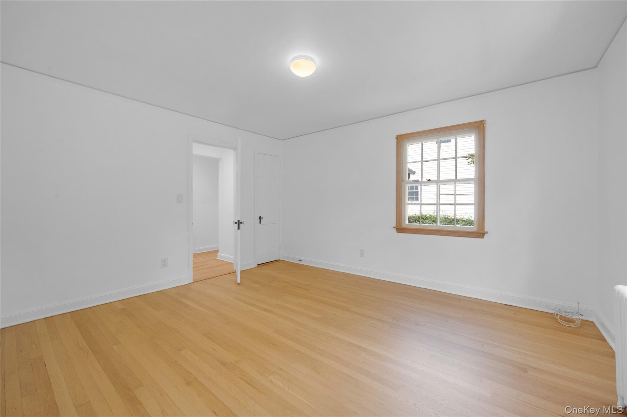 #16 photo, 355 Sprain Road, Yonkers , NY 10710