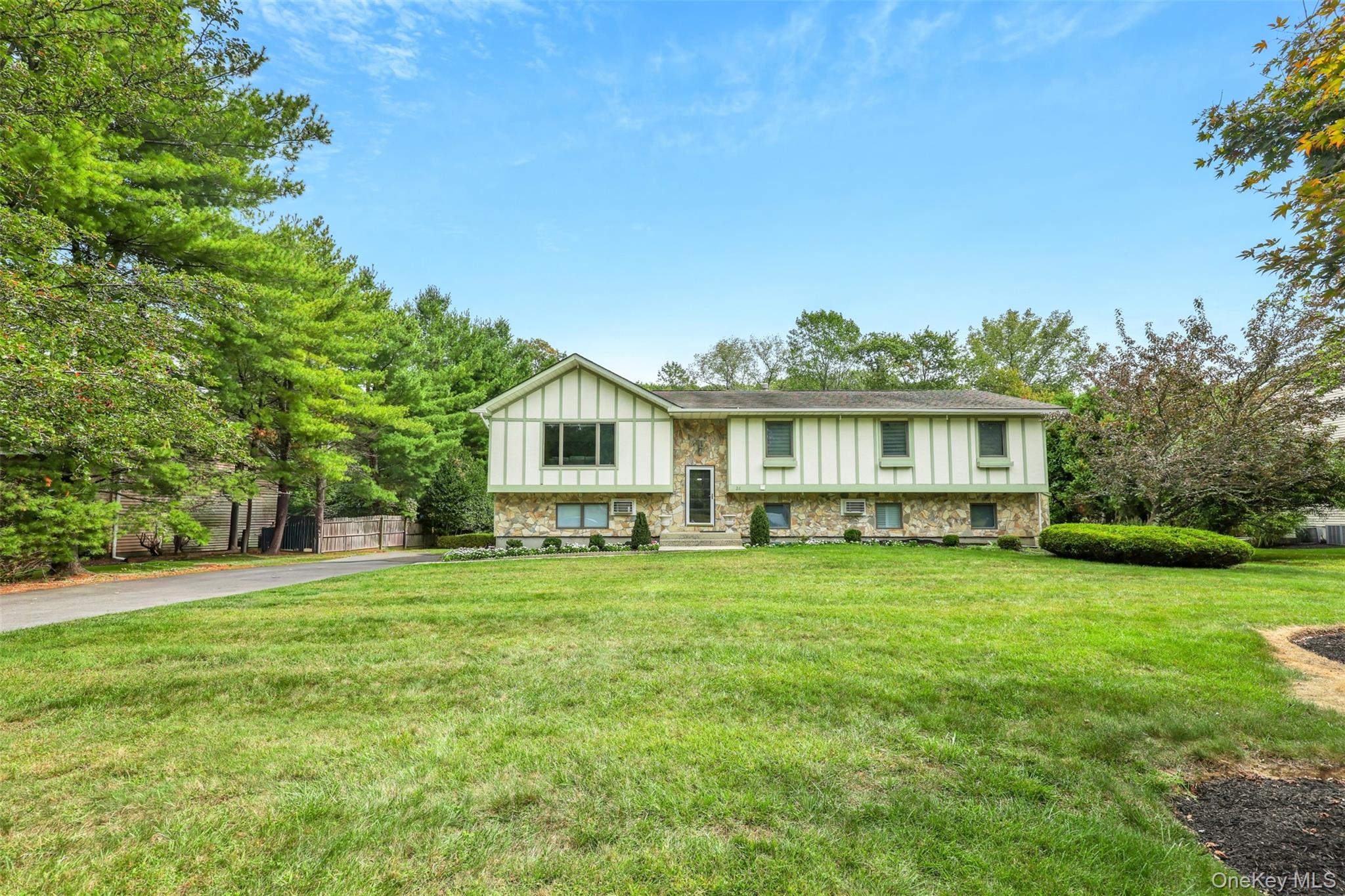 #1 photo, 26 Ellington Way, Spring Valley , NY 10977