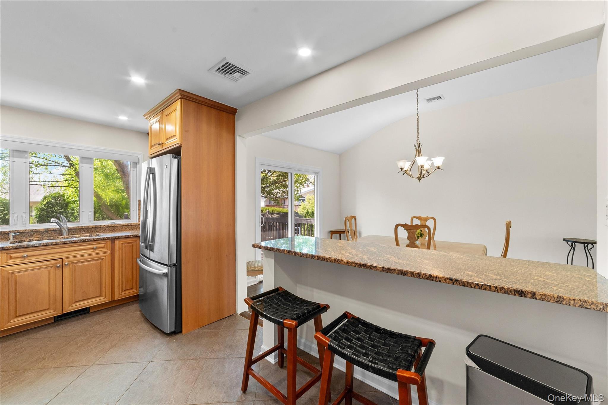 #13 photo, 14 Skywood Court, Yonkers , NY 10710