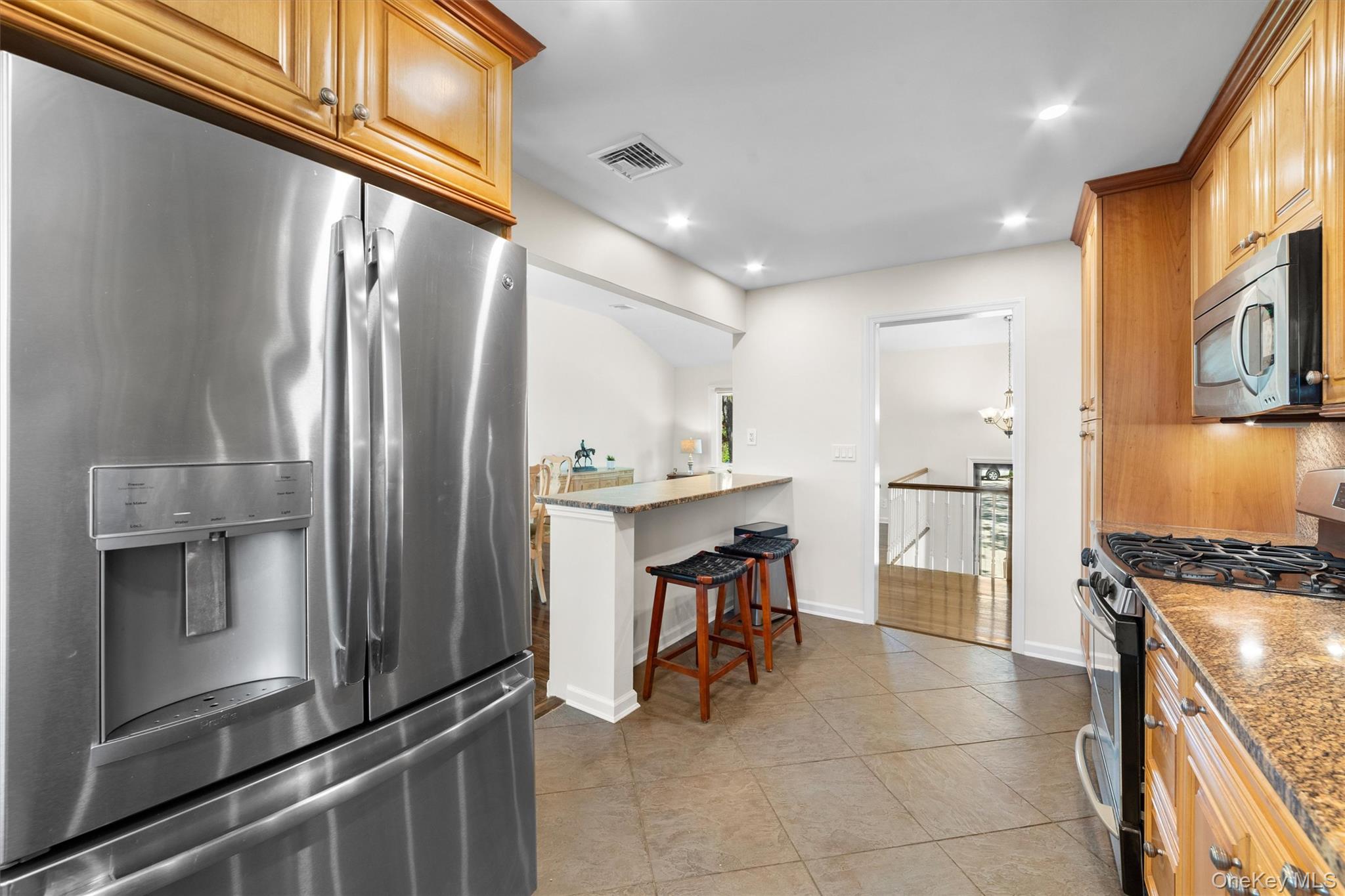 #14 photo, 14 Skywood Court, Yonkers , NY 10710