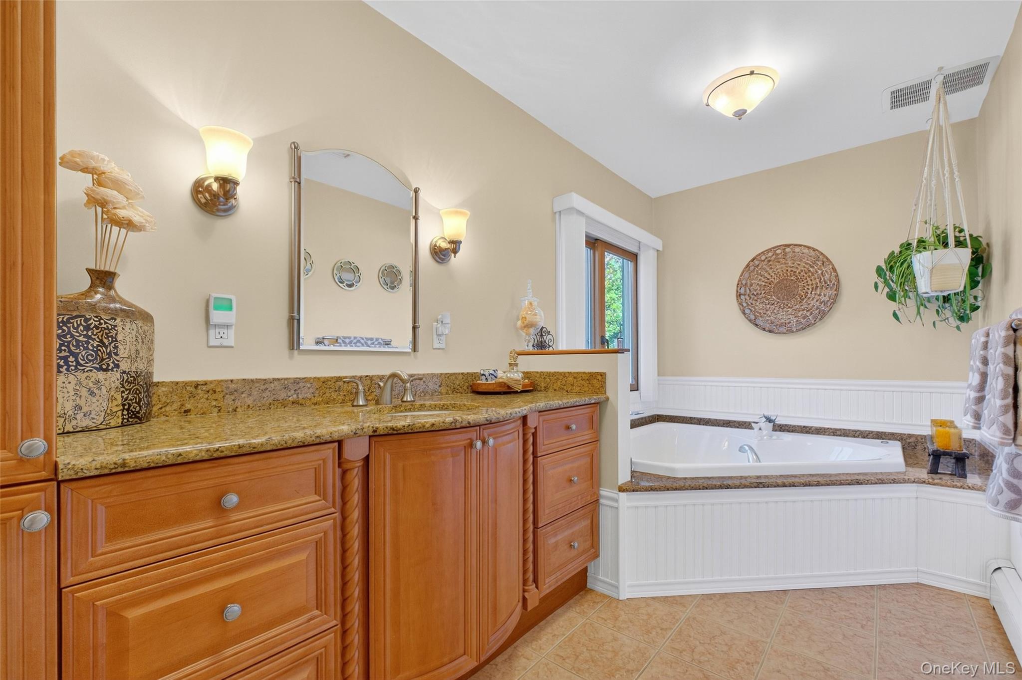 #10 photo, 15 Woodbine Drive, Mahopac , NY 10541