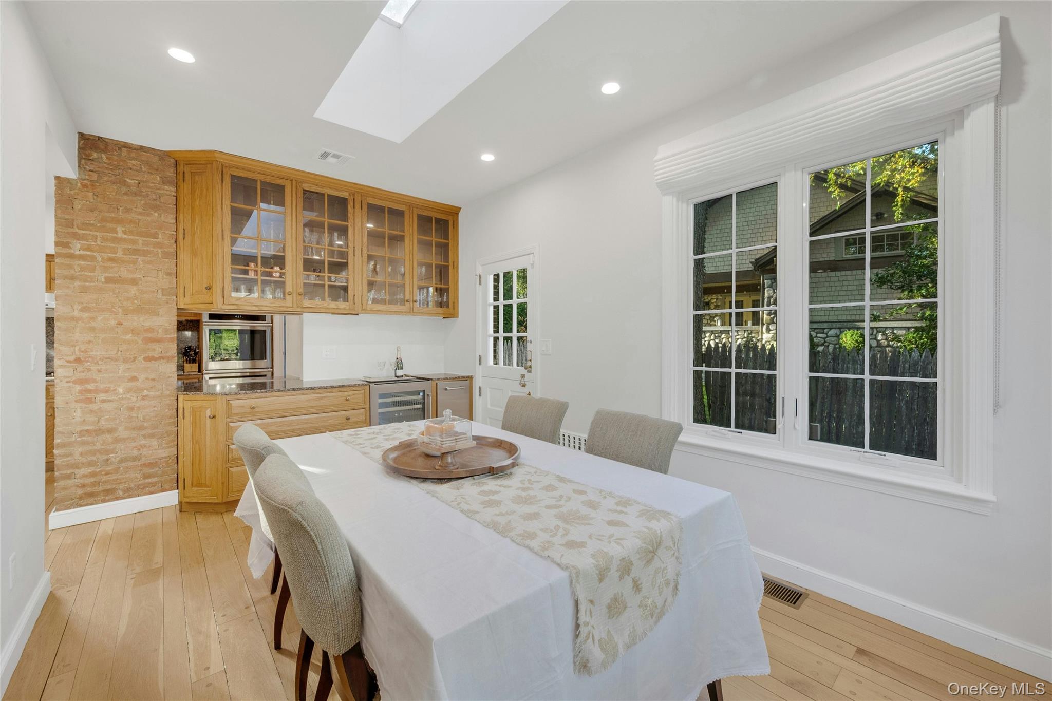 #13 photo, 19 Huguenot Drive, Larchmont , NY 10538