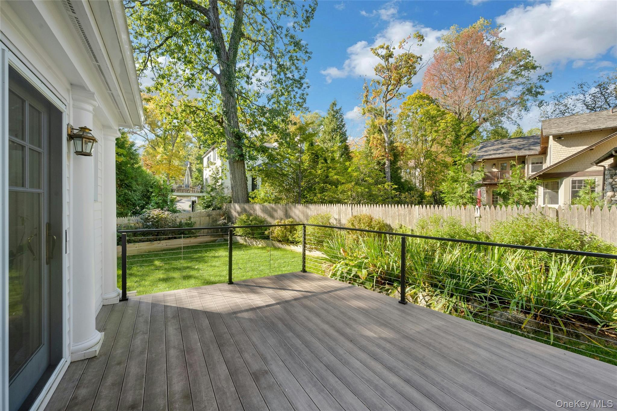 #17 photo, 19 Huguenot Drive, Larchmont , NY 10538