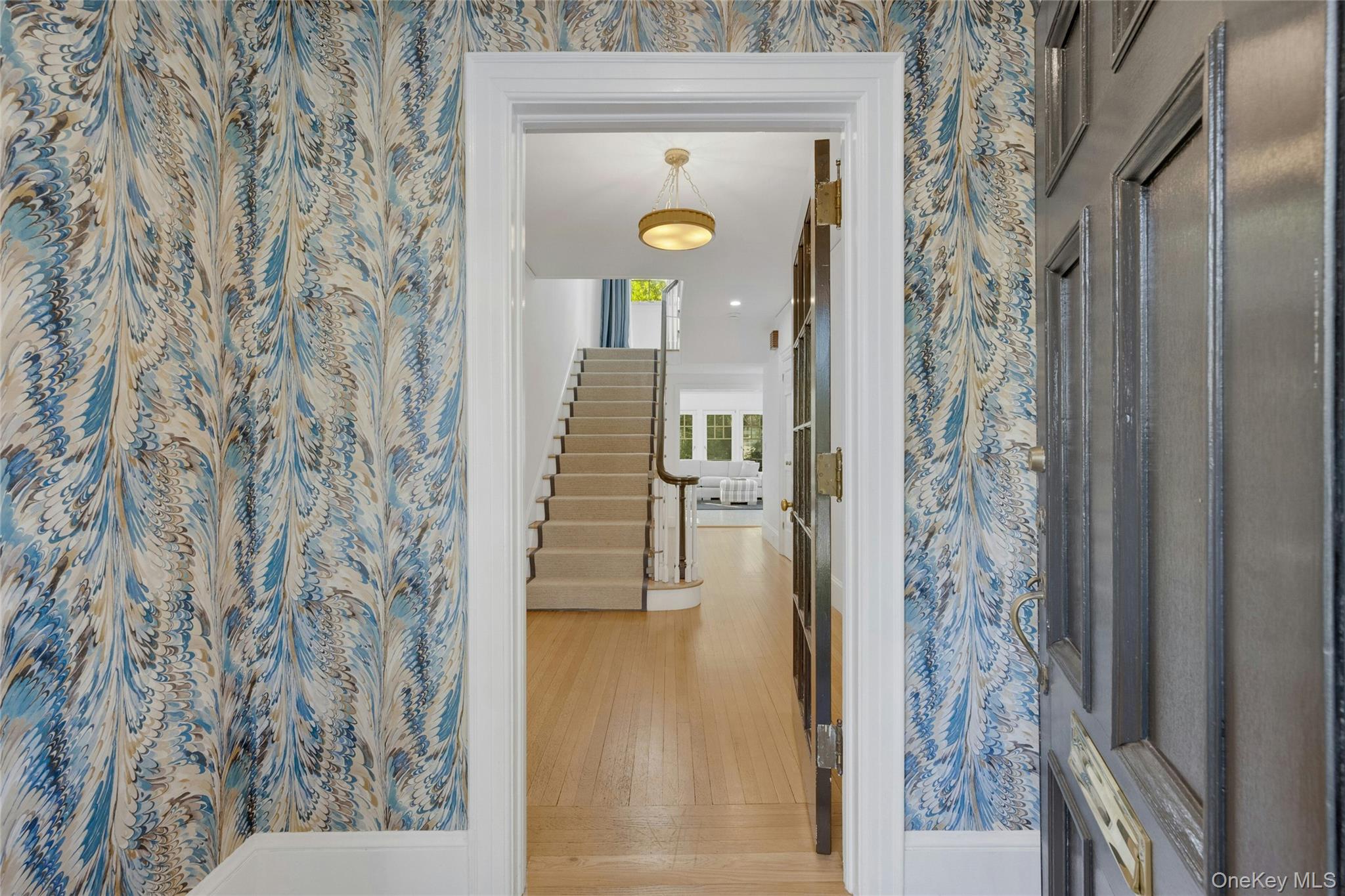 #3 photo, 19 Huguenot Drive, Larchmont , NY 10538