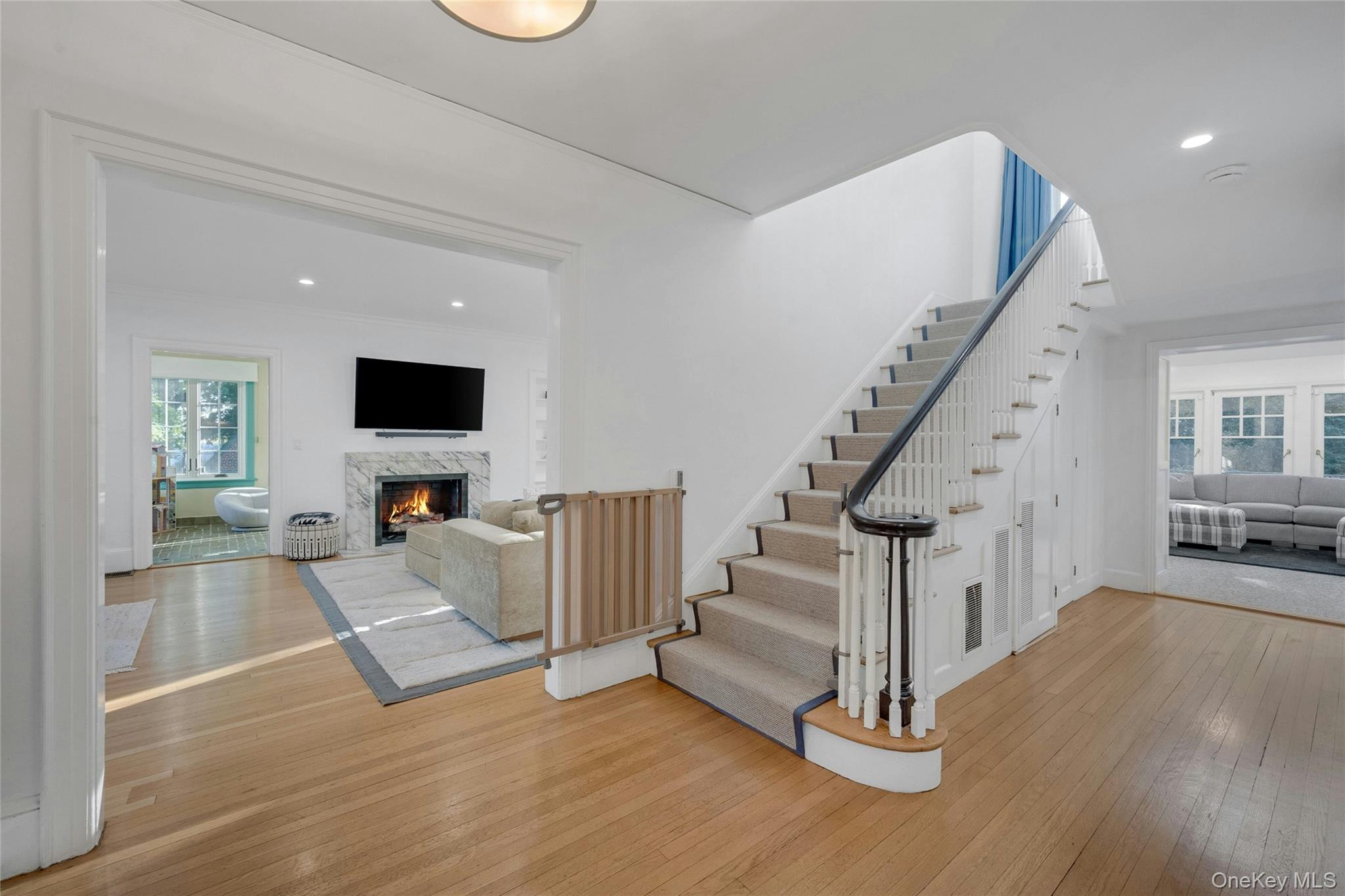 #4 photo, 19 Huguenot Drive, Larchmont , NY 10538