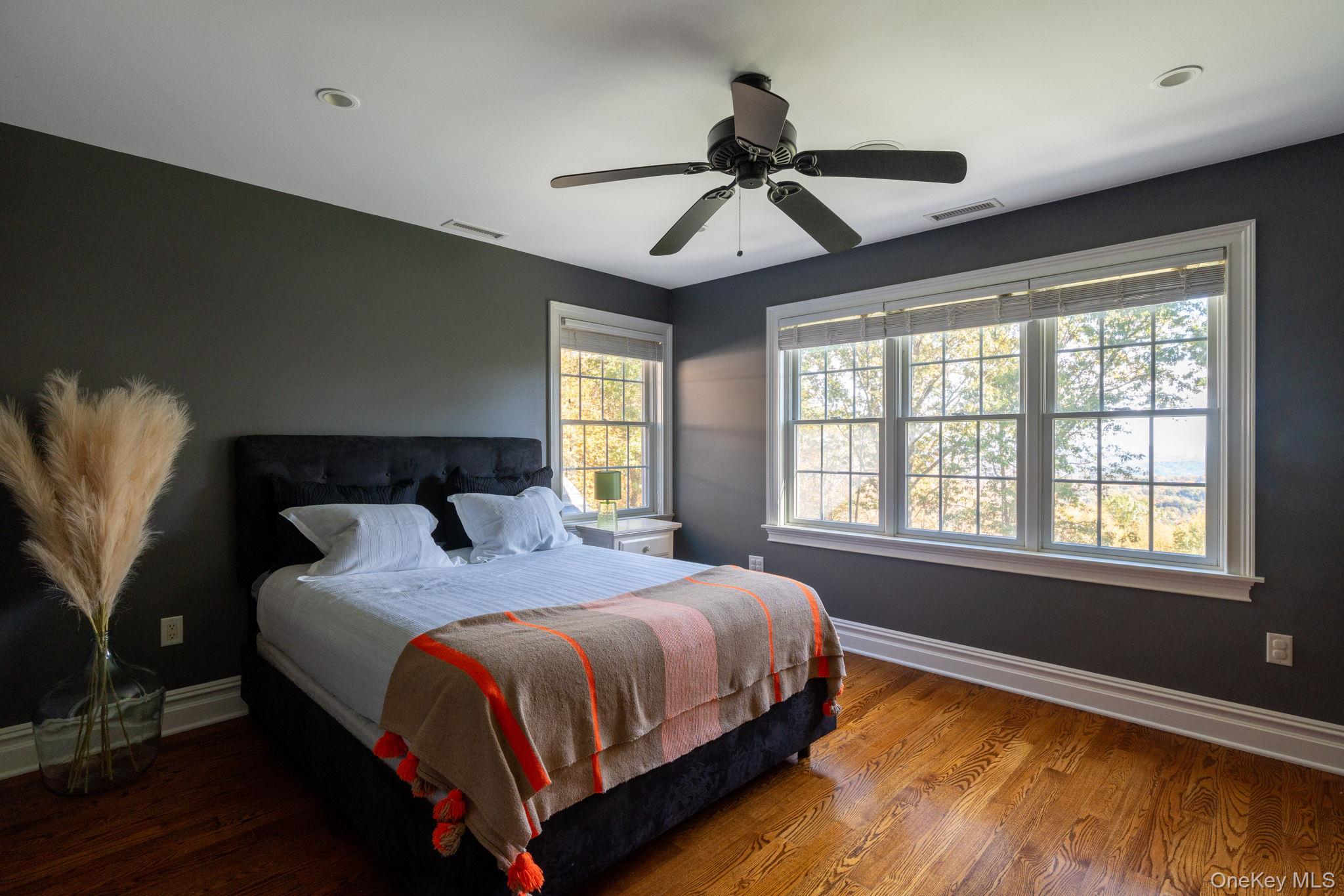 #19 photo, 46 Idlewild Road, Marlboro , NY 12542