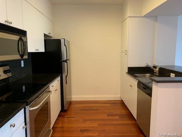 #11 photo, 100 New Roc City Place, New Rochelle , NY 10801