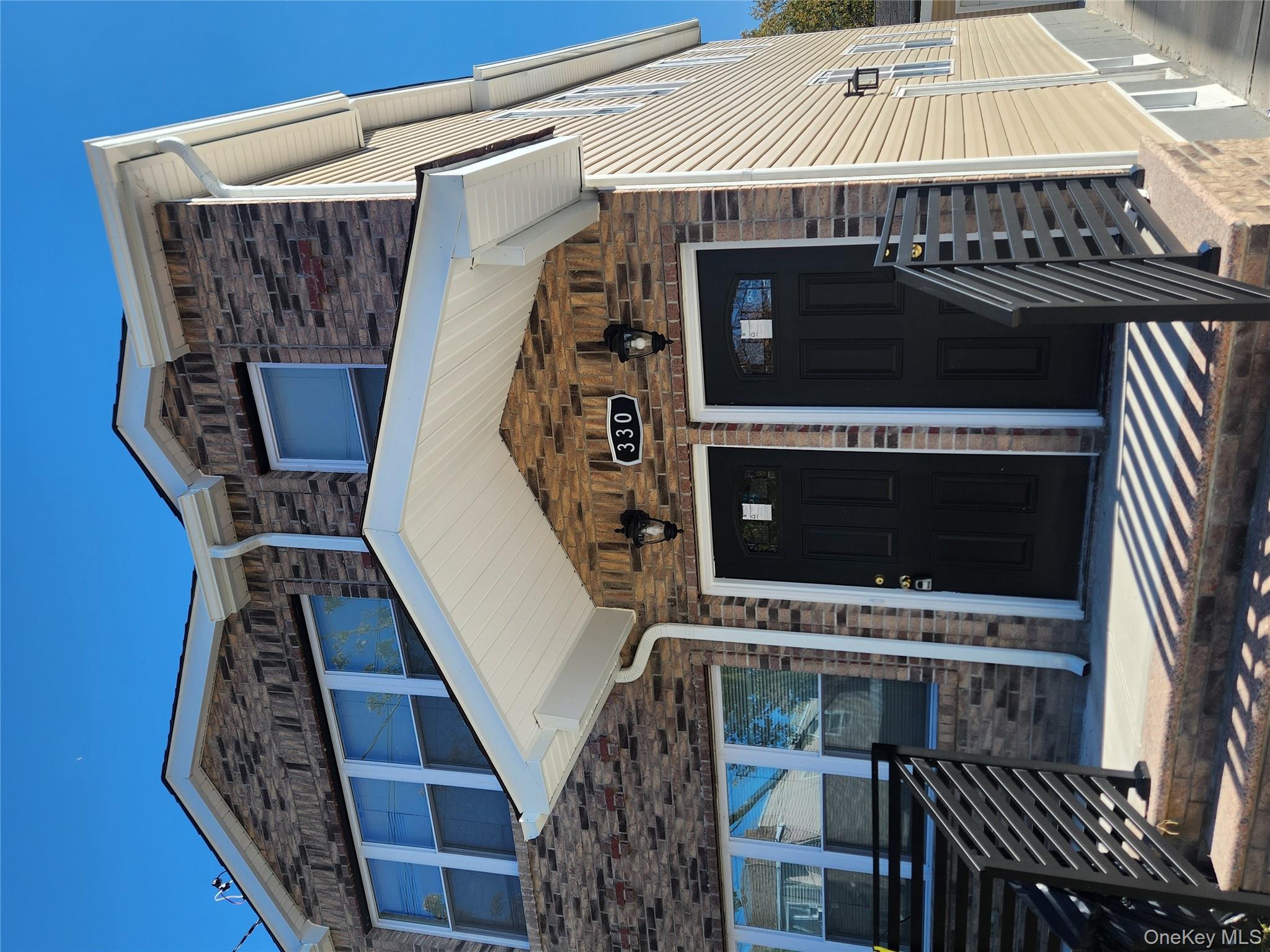 #1 photo, 330 Taylor Avenue, ブロンクス区 Bronx , NY 10473