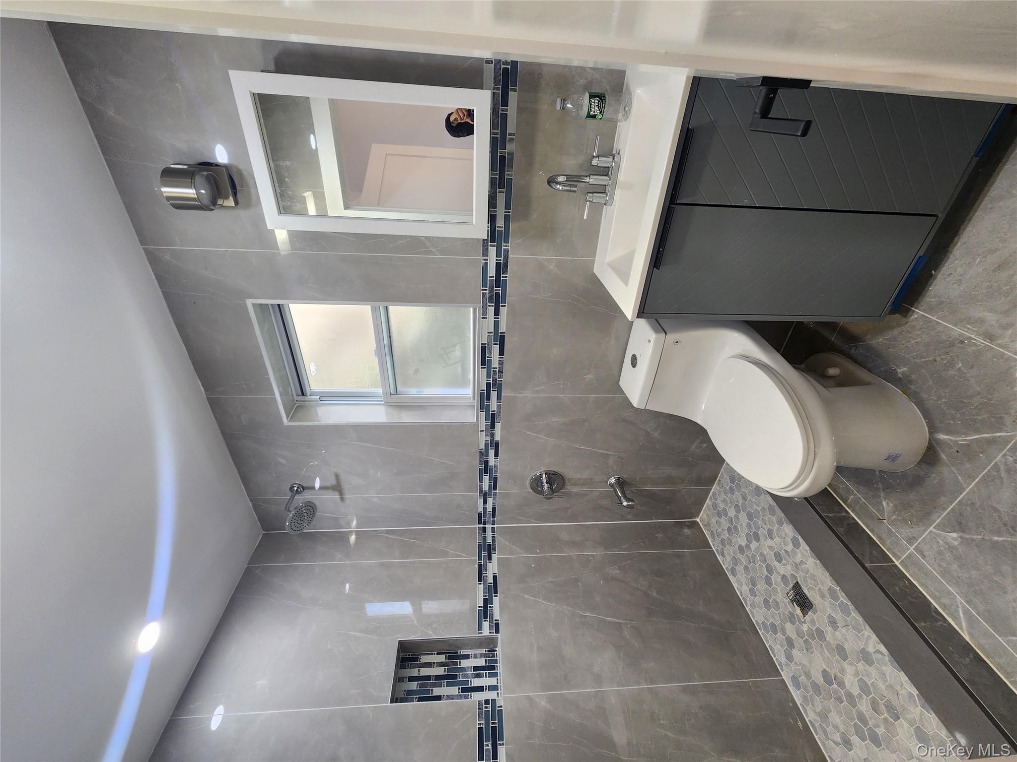 #12 photo, 330 Taylor Avenue, ブロンクス区 Bronx , NY 10473