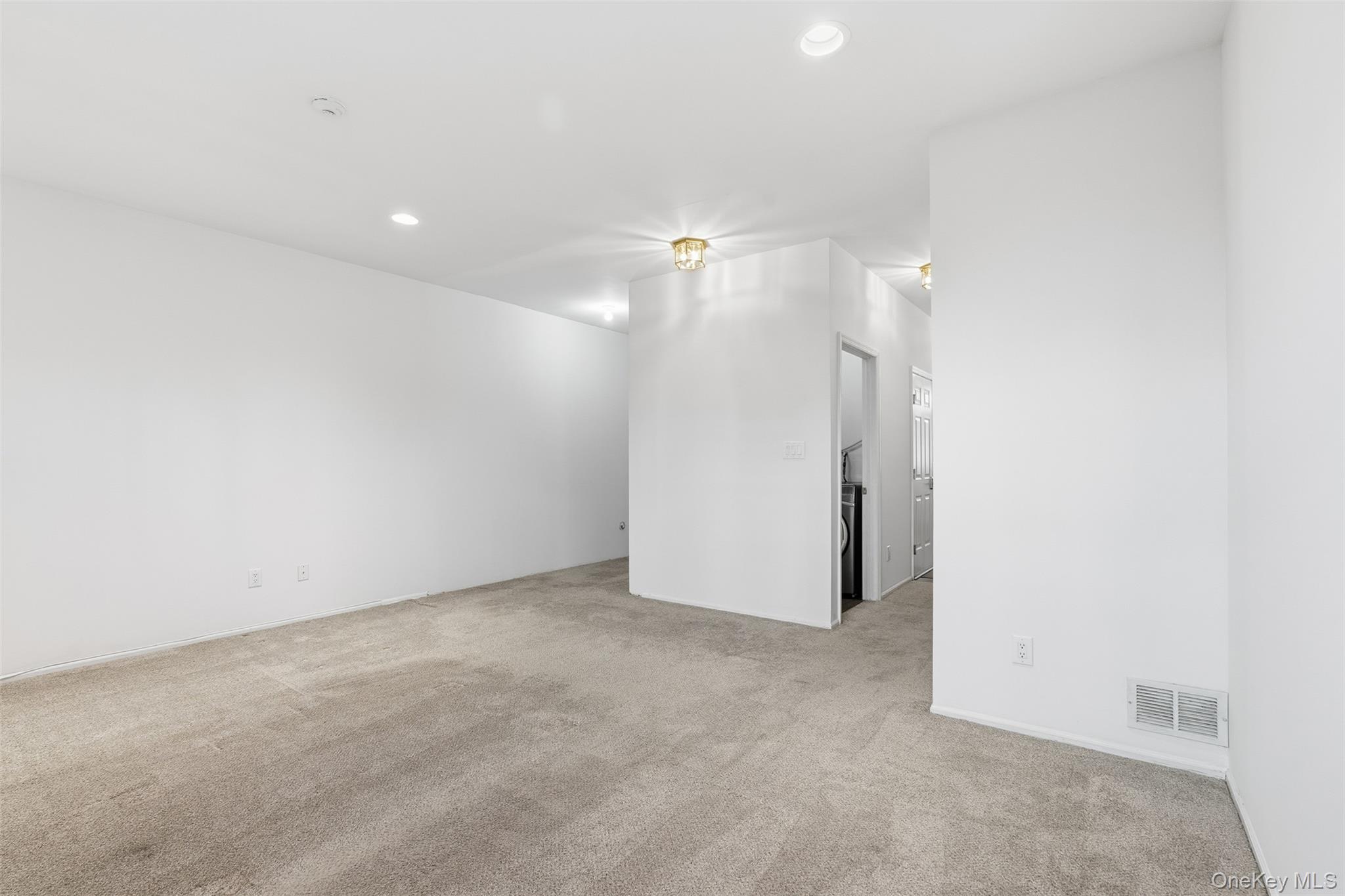 #6 photo, 16 Autumn Drive, Nanuet , NY 10954