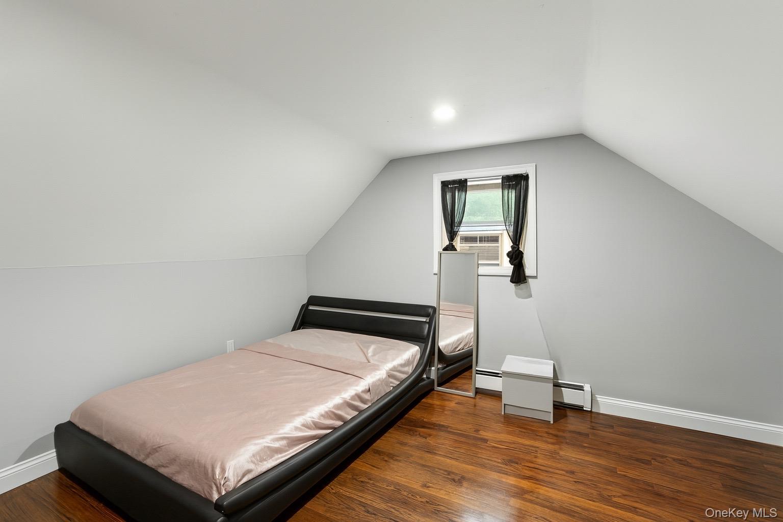 #10 photo, 111 Sherbrooke Road, サフォーク郡 West Babylon , NY 11704