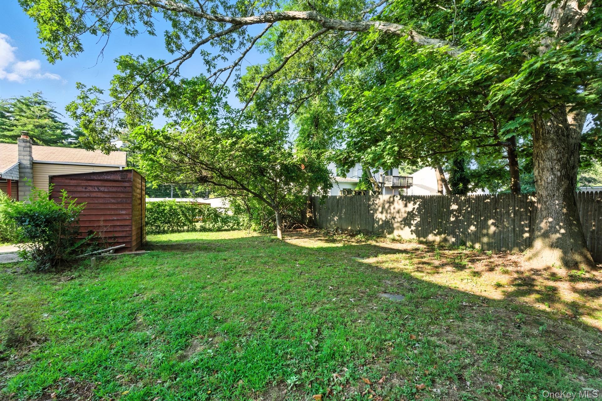 #6 photo, 111 Sherbrooke Road, サフォーク郡 West Babylon , NY 11704