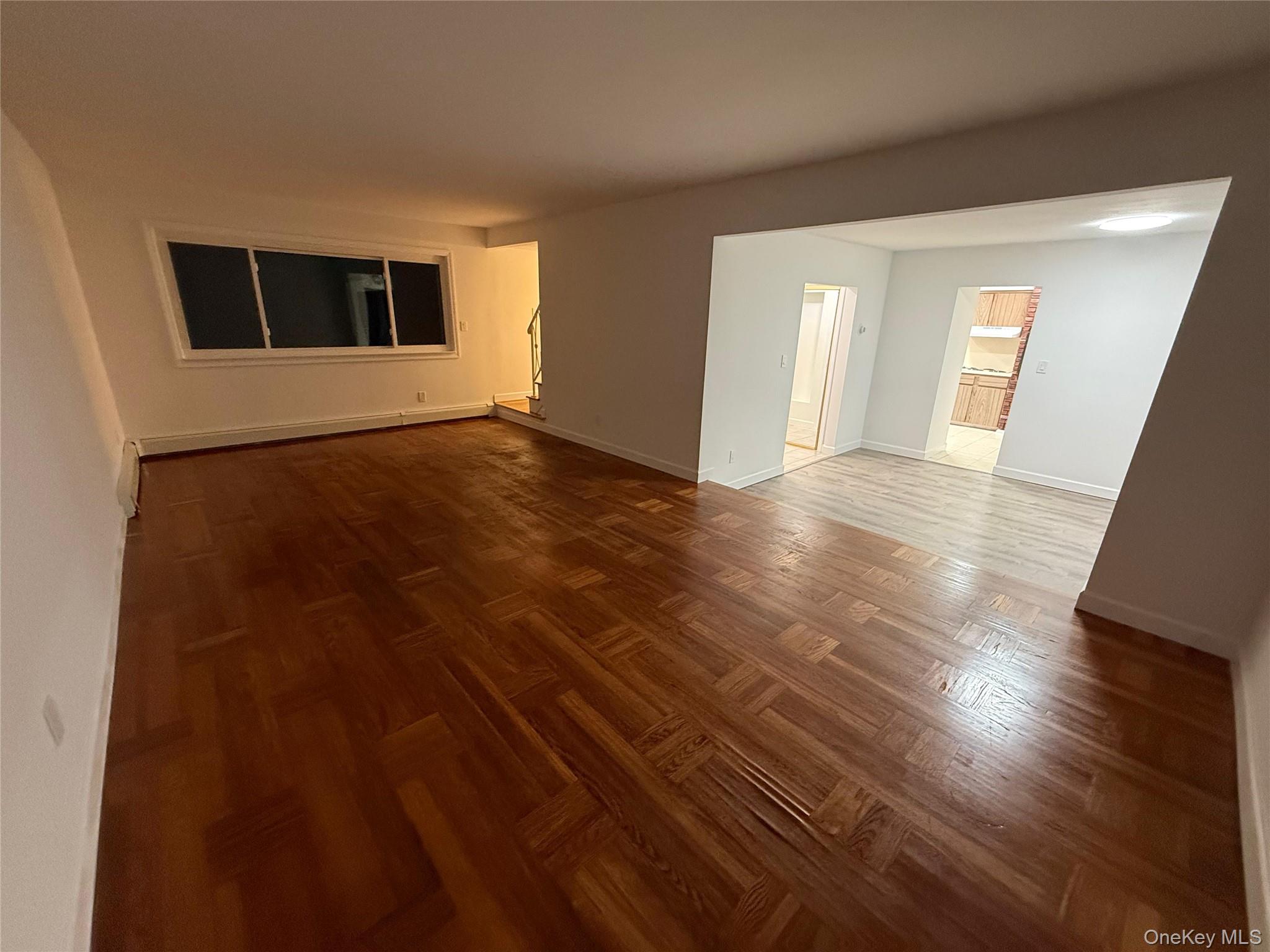 #7 photo, 8 Jonquill Lane, サフォーク郡 Kings Park , NY 11754