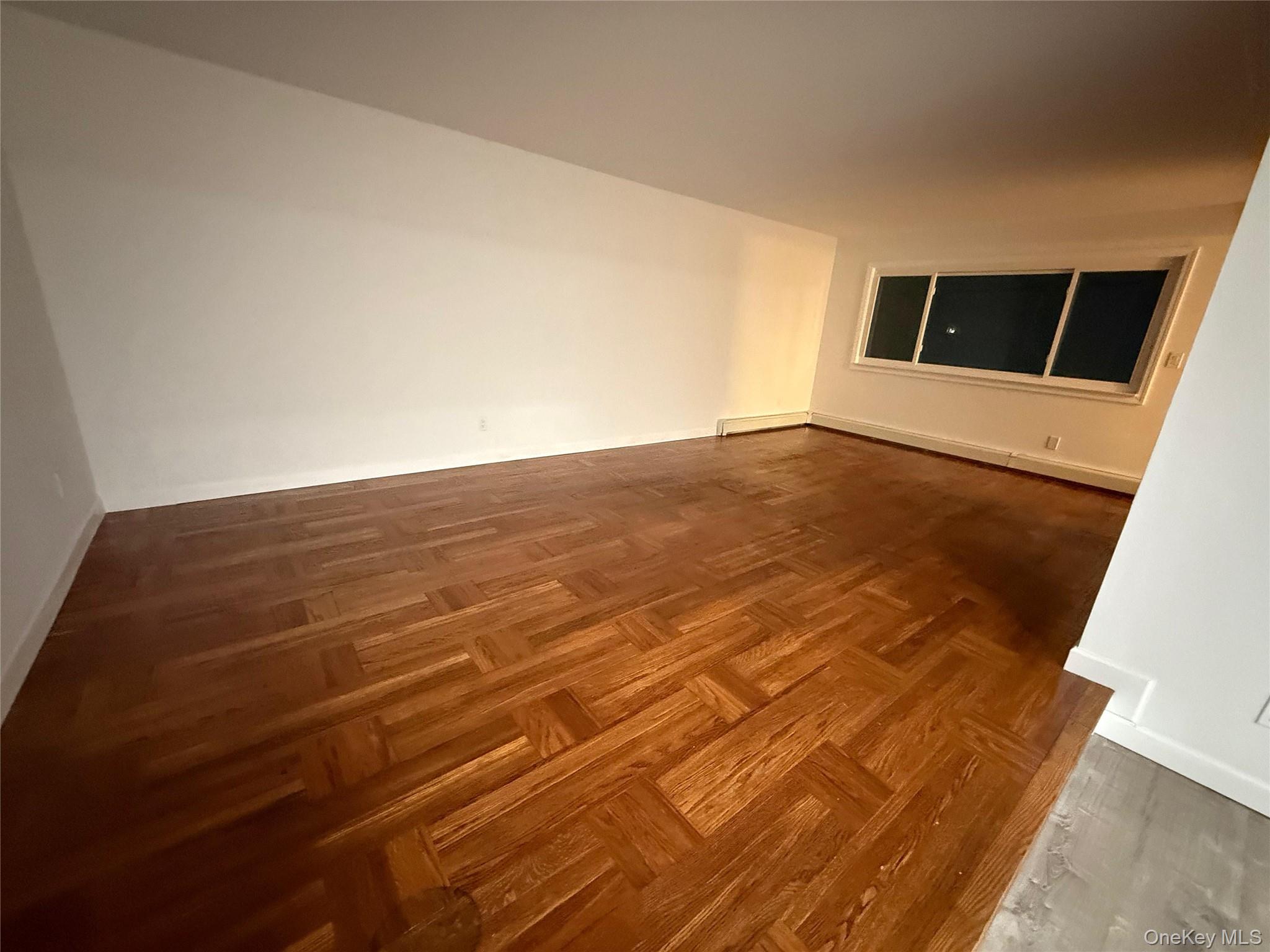 #8 photo, 8 Jonquill Lane, サフォーク郡 Kings Park , NY 11754