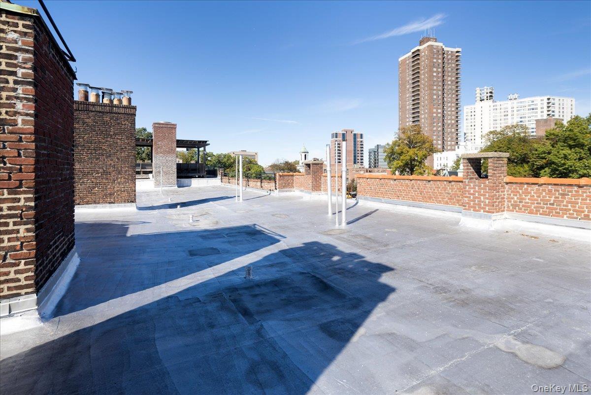 #14 photo, 83-09 Talbot, Kew Gardens , NY 11415