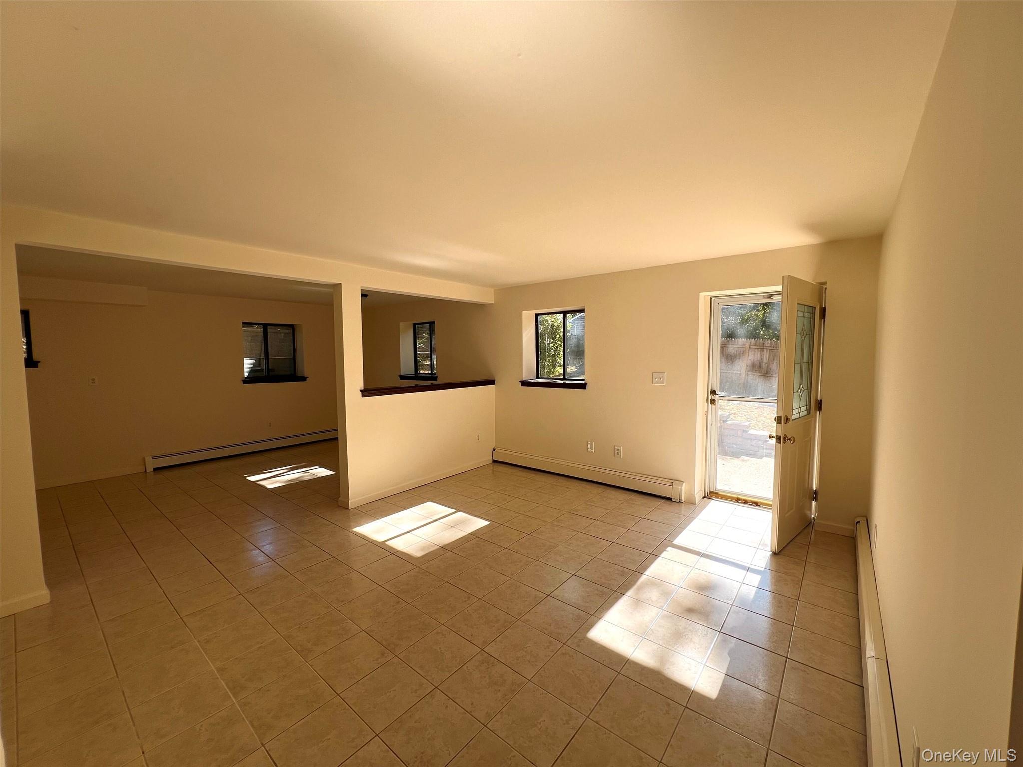 #10 photo, 22 William Street, サフォーク郡 East Northport , NY 11731