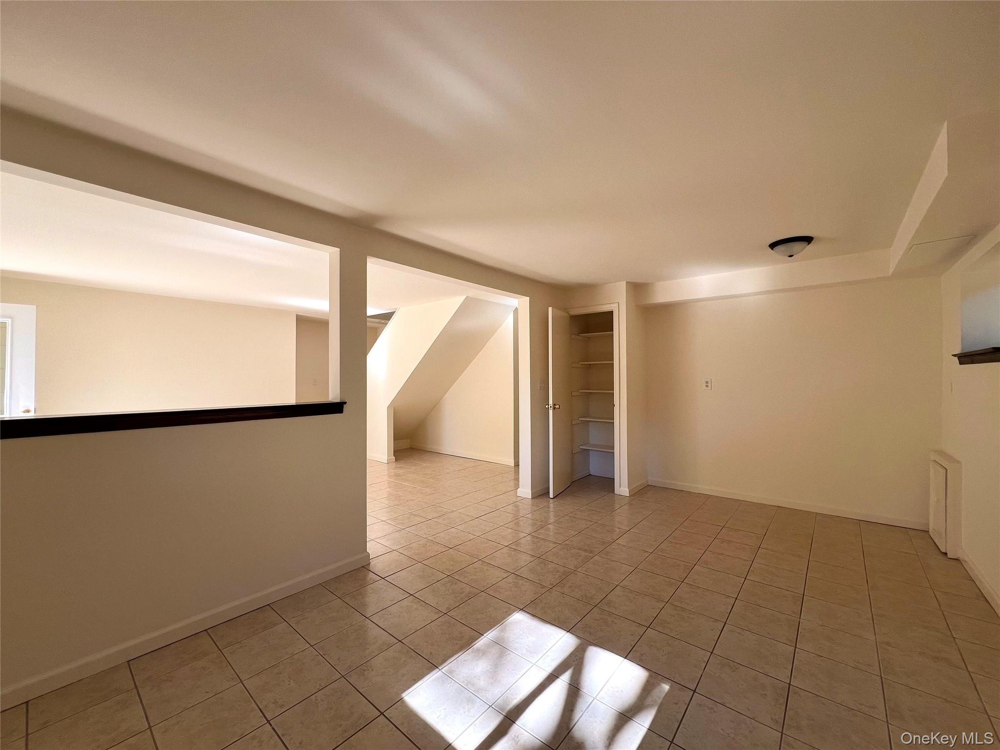 #12 photo, 22 William Street, サフォーク郡 East Northport , NY 11731