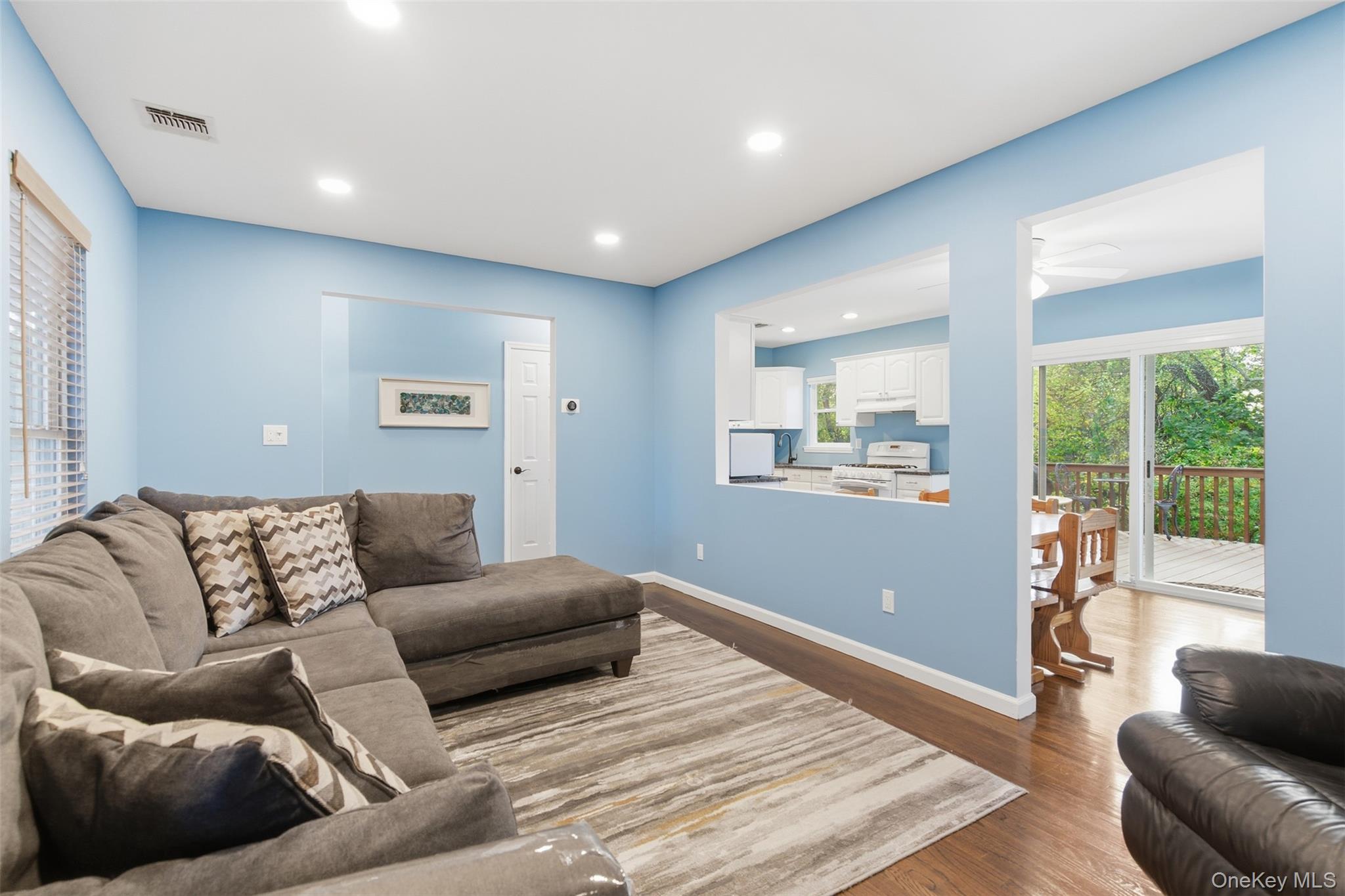 #7 photo, 58 Orchid Drive, サフォーク郡 Kings Park , NY 11754