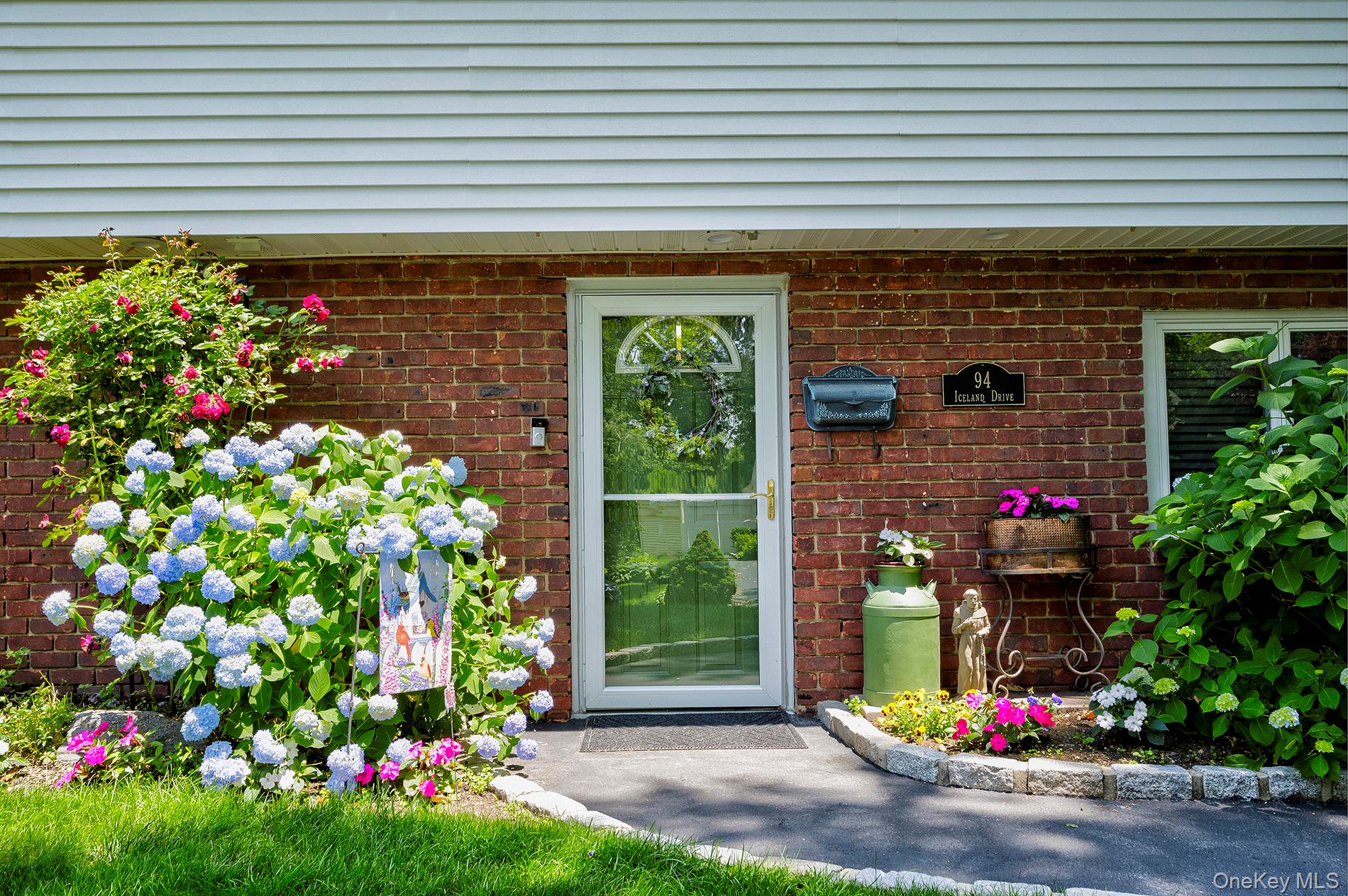 #5 photo, 94 Iceland Drive, サフォーク郡 South Huntington , NY 11746