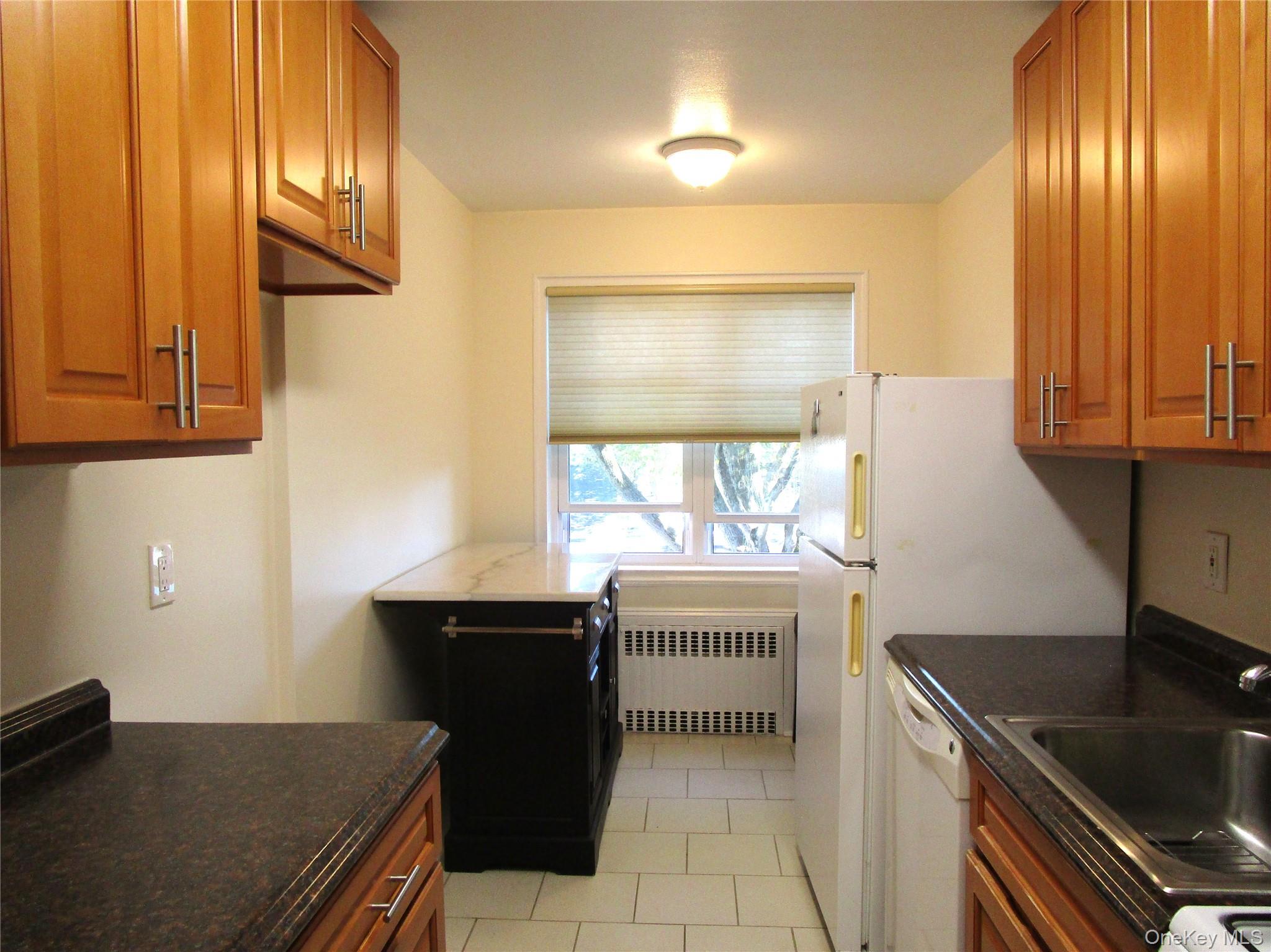 #10 photo, 43 N Forest Avenue, ナッソー郡 Rockville Centre , NY 11570