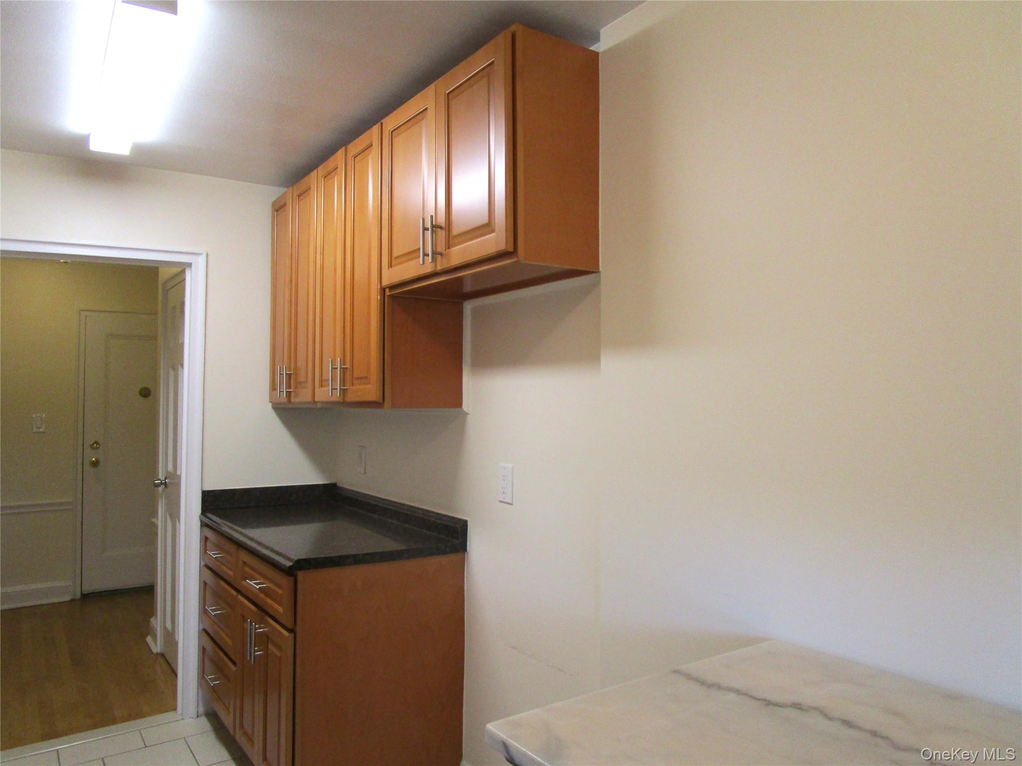 #13 photo, 43 N Forest Avenue, ナッソー郡 Rockville Centre , NY 11570