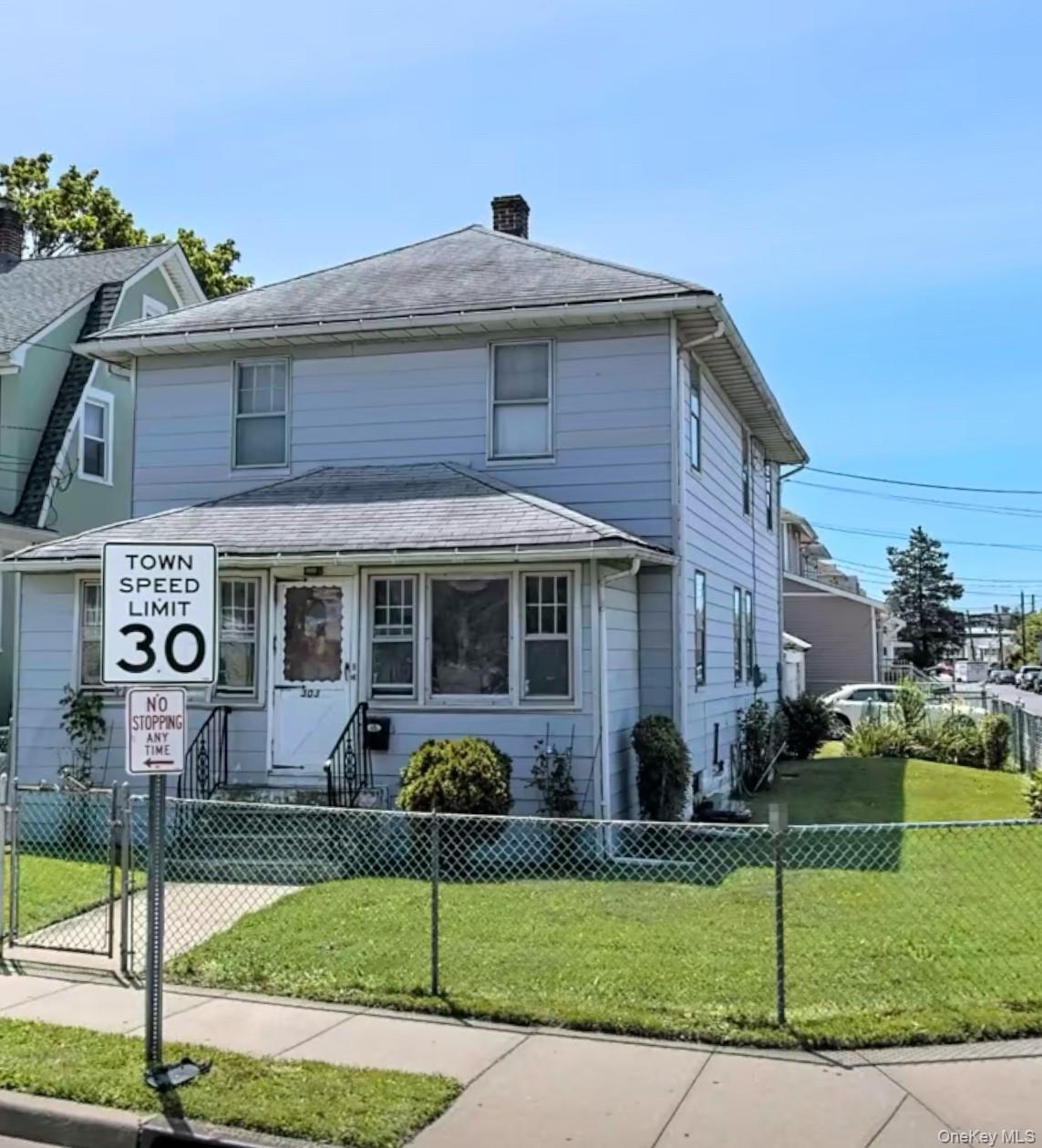 #2 photo, 303 Bayview Avenue, ナッソー郡 Inwood , NY 11096