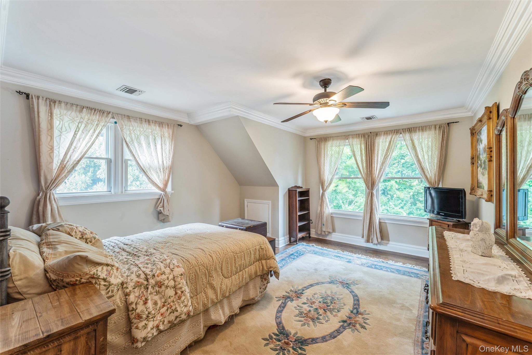 #17 photo, 15 Ridge Road, ナッソー郡 Glen Cove , NY 11542