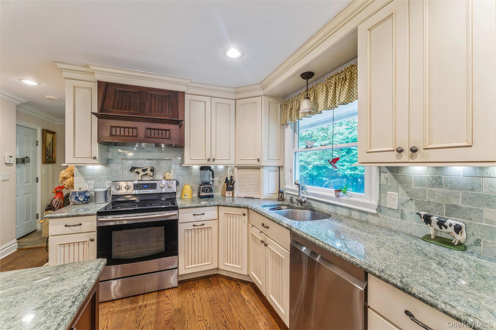 #5 photo, 15 Ridge Road, ナッソー郡 Glen Cove , NY 11542