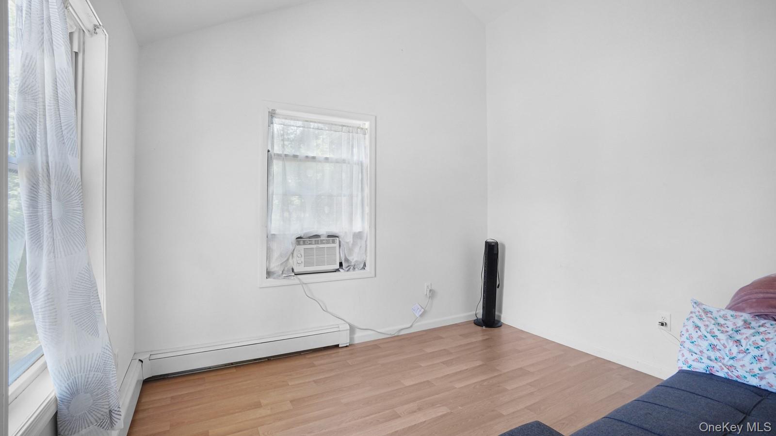 #13 photo, 59 Curtis Drive, サフォーク郡 Sound Beach , NY 11789