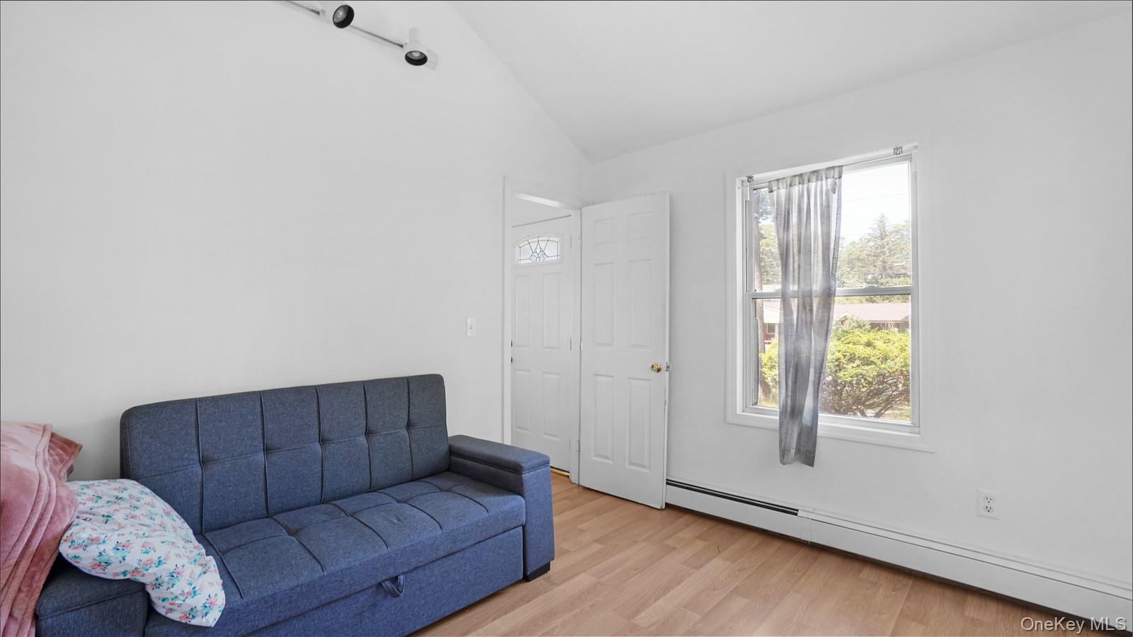 #14 photo, 59 Curtis Drive, サフォーク郡 Sound Beach , NY 11789