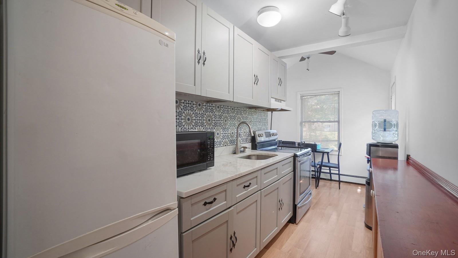 #6 photo, 59 Curtis Drive, サフォーク郡 Sound Beach , NY 11789