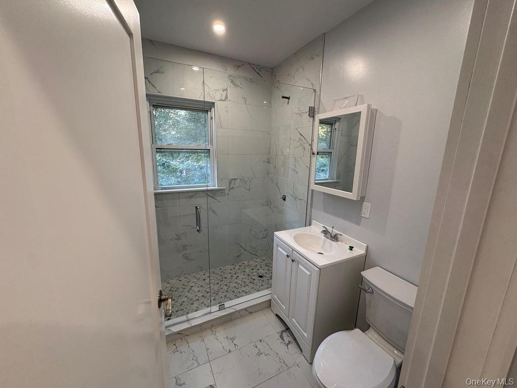 #4 photo, 23 Belknap Avenue, Yonkers , NY 10701