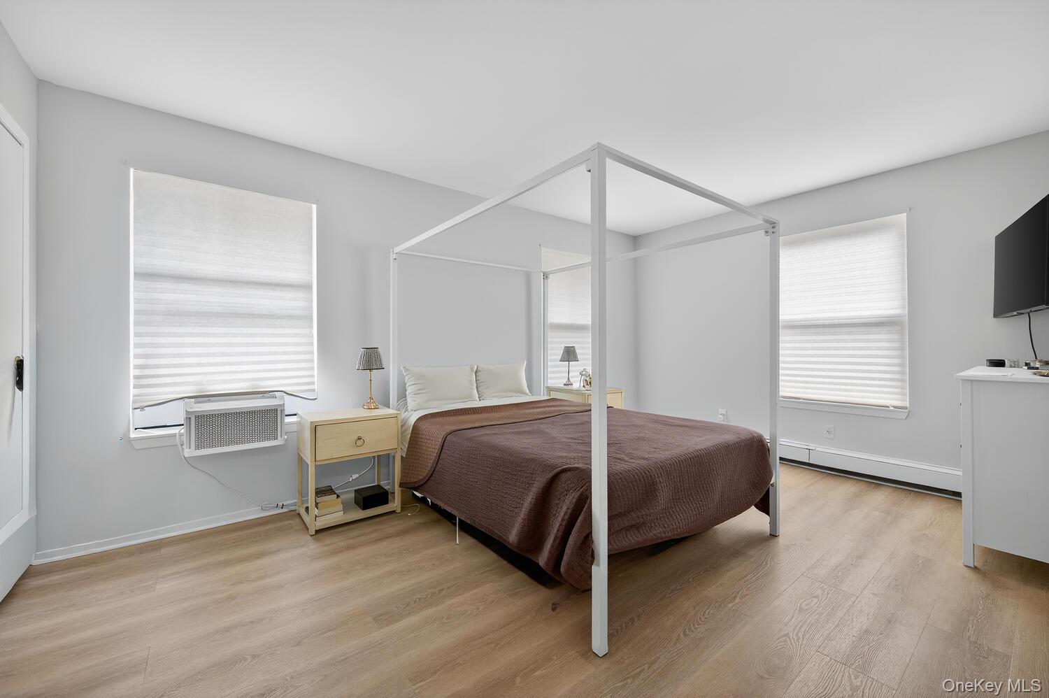 #13 photo, 22 Eighth Street, Bayville , NY 11709