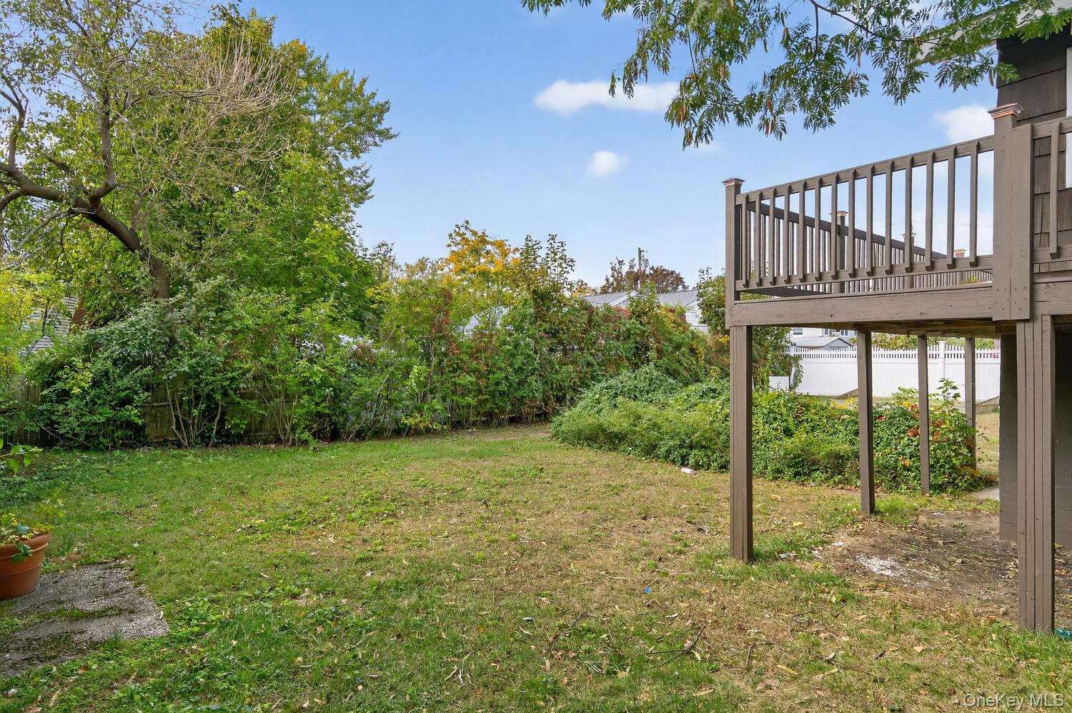 #16 photo, 22 Eighth Street, Bayville , NY 11709