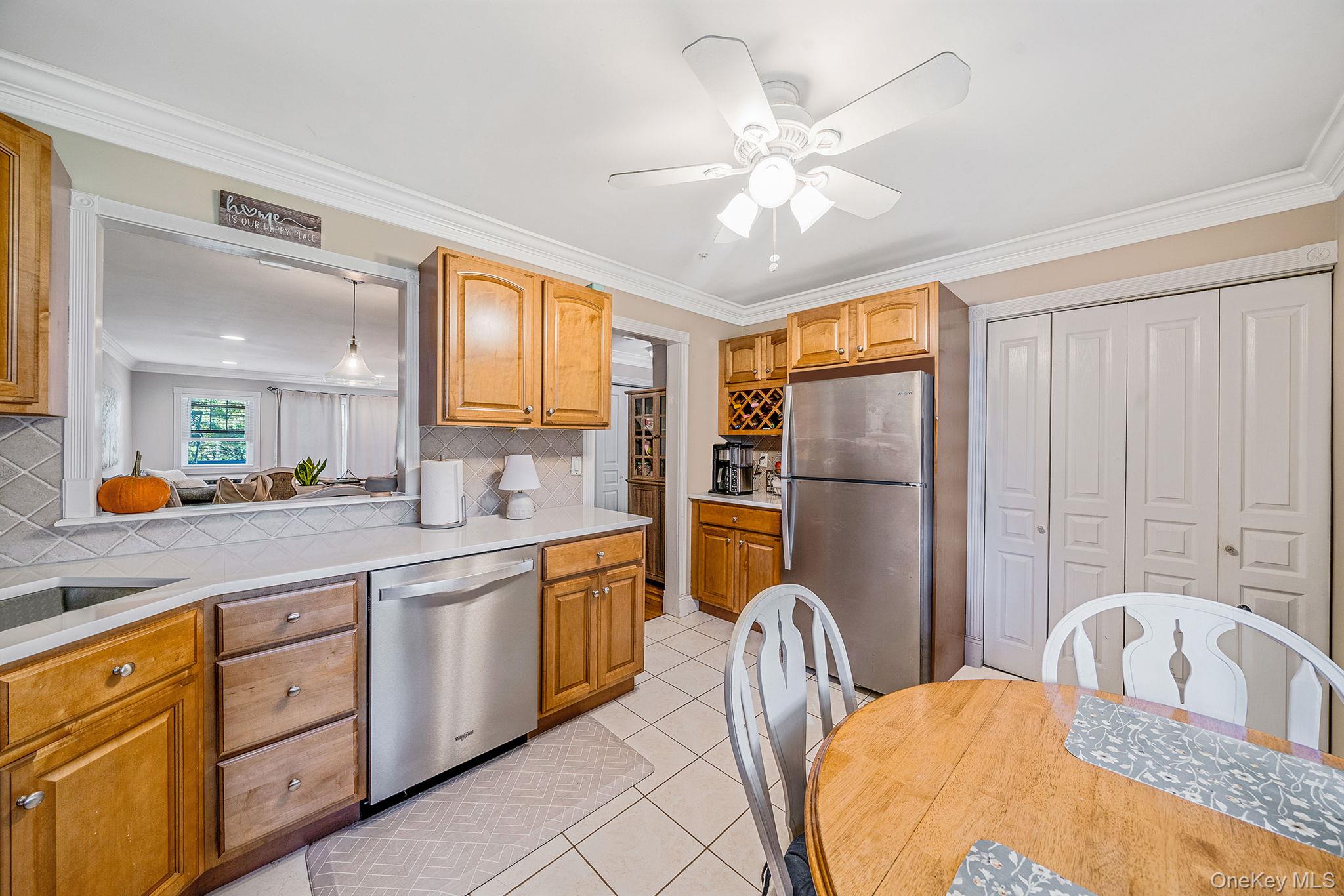 #10 photo, 14 Glen Hollow Drive, サフォーク郡 Holtsville , NY 11742