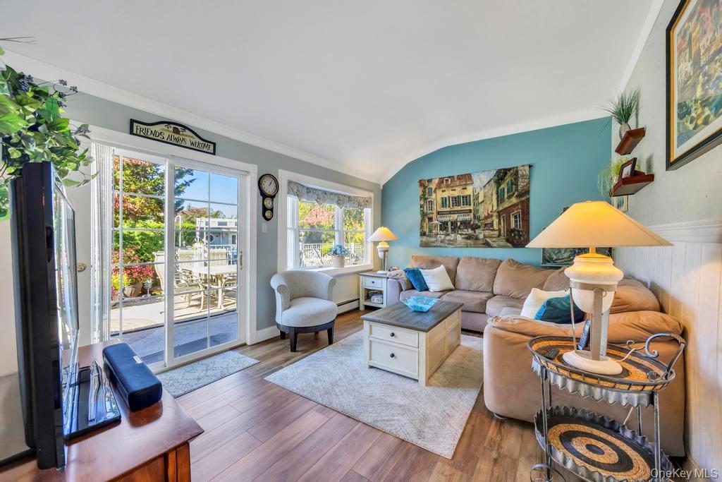 #11 photo, 23 Longstreet Drive, サフォーク郡 Lake Grove , NY 11755