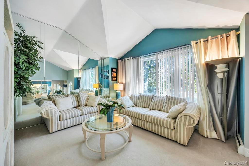 #16 photo, 23 Longstreet Drive, サフォーク郡 Lake Grove , NY 11755