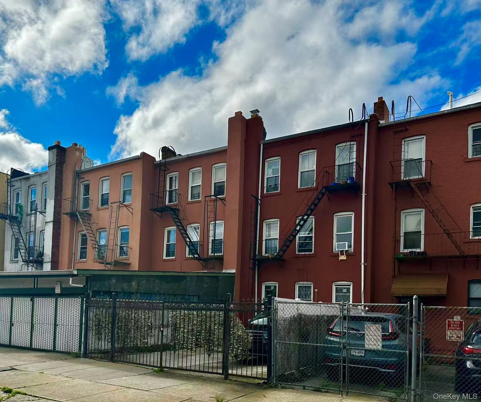 #1 photo, 501 Ridgewood Avenue, ブルックリン区 Brooklyn , NY 11208