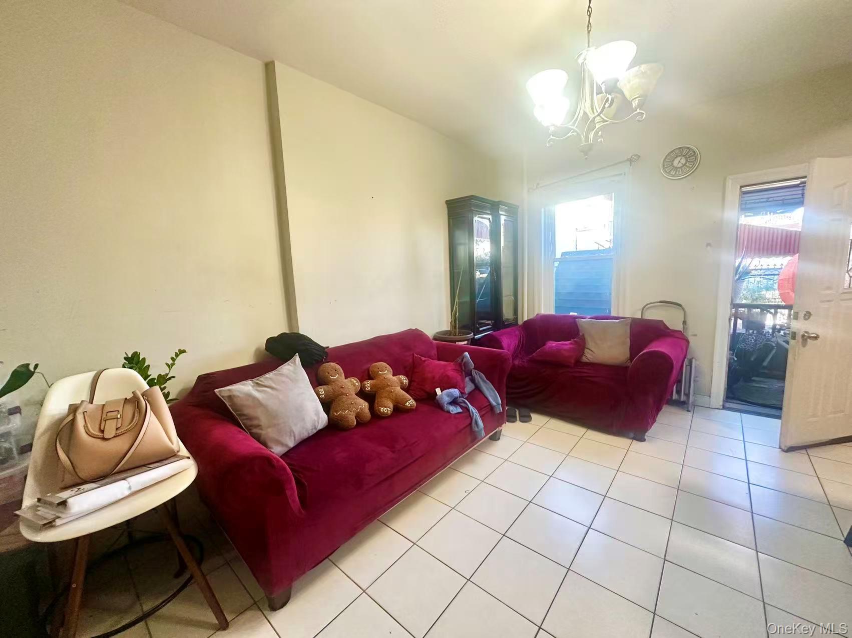 #11 photo, 501 Ridgewood Avenue, ブルックリン区 Brooklyn , NY 11208