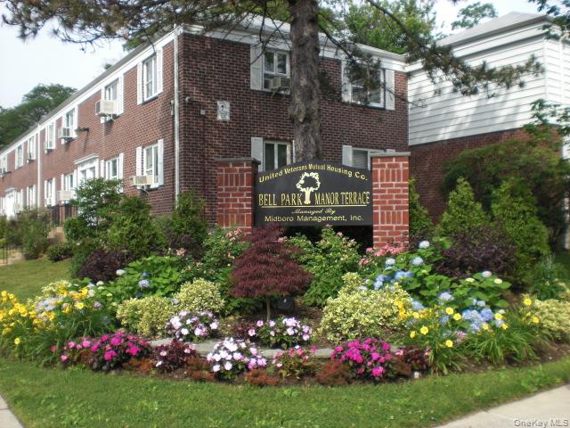 #12 photo, 220-06 Stronghurst Avenue, クイーンズ区 Queens Village , NY 11427