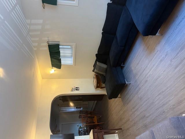 #16 photo, 24-30 83 street, クイーンズ区 East Elmhurst , NY 11370