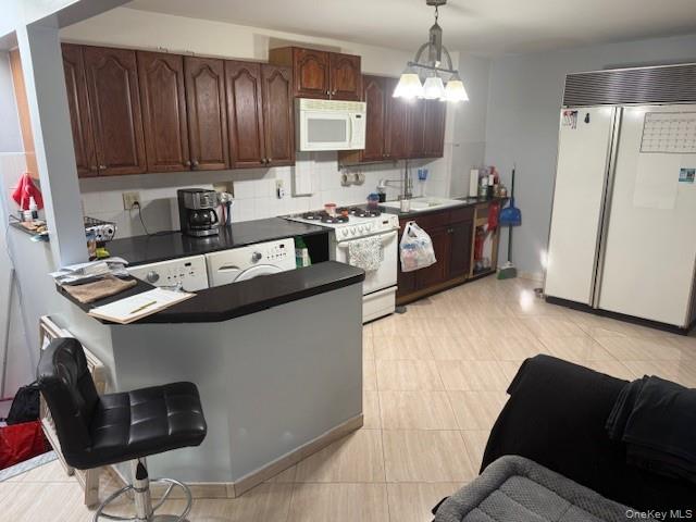#17 photo, 24-30 83 street, クイーンズ区 East Elmhurst , NY 11370