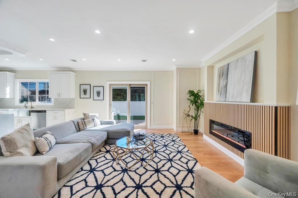 #15 photo, 3562 Raven Street, ナッソー郡 Levittown , NY 11756