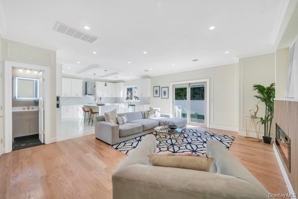 #16 photo, 3562 Raven Street, ナッソー郡 Levittown , NY 11756