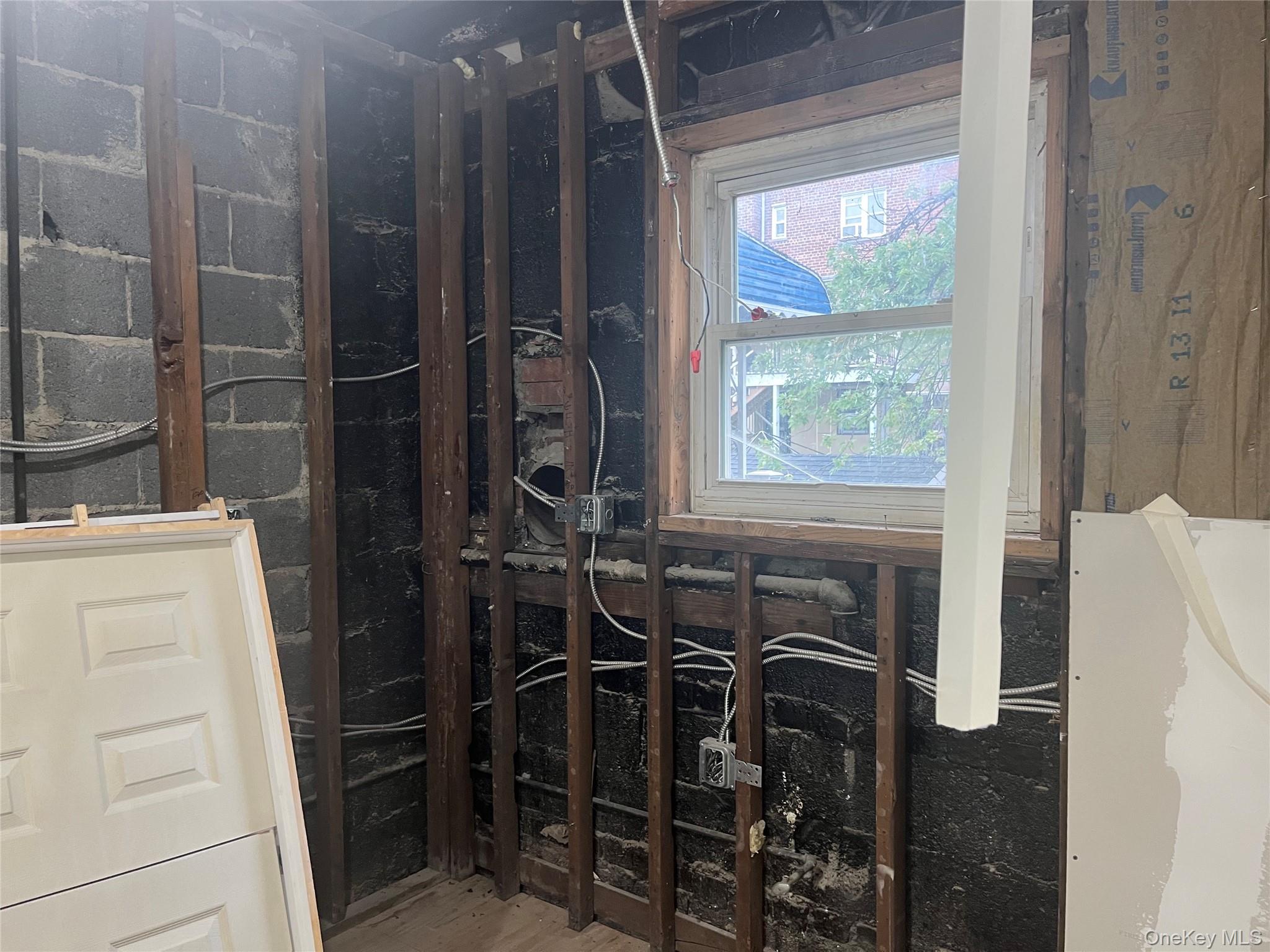 #6 photo, 3940 DeRemier Avenue, ブロンクス区 Bronx , NY 10466