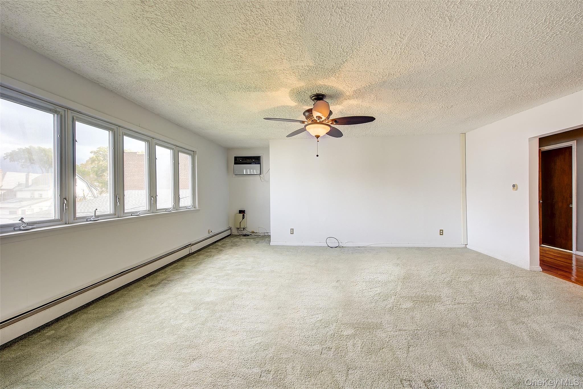 #10 photo, 149-54 21st Avenue, クイーンズ区 Whitestone , NY 11357