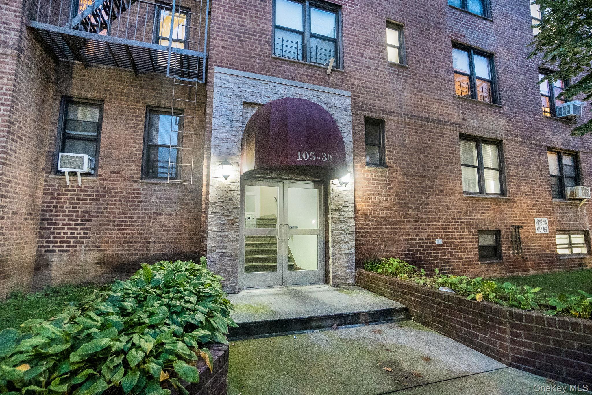 #19 photo, 105-30 66th Avenue, Forest Hills , NY 11375