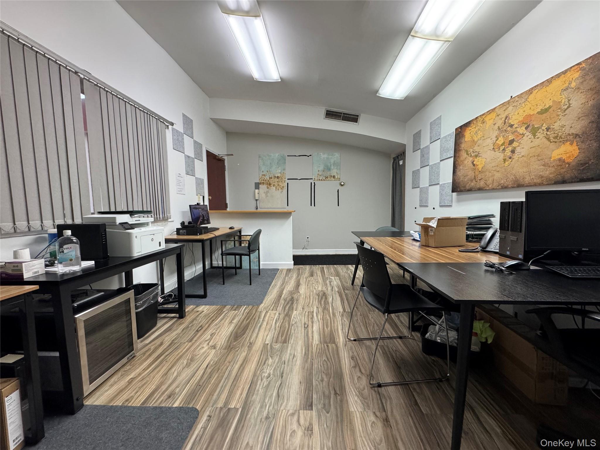 #7 photo, 163-10 Northern Blvd, クイーンズ区 Flushing , NY 11358